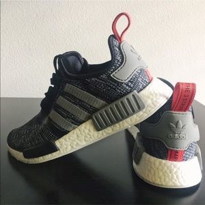 Adidas NMD R1 Glitch Black Grey